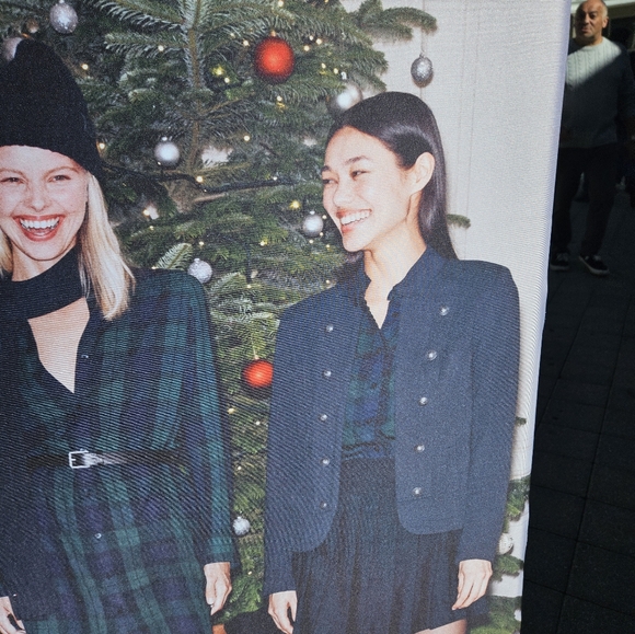 Tommy Hilfiger button jacket - Picture 9 of 9